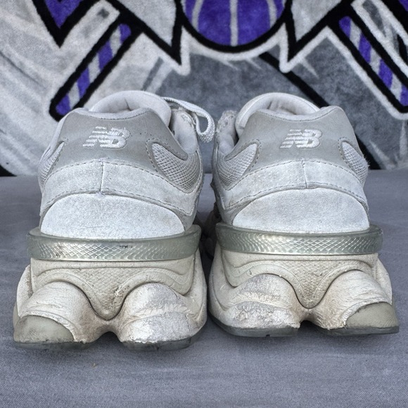 Size M9/W10.5 - New Balance 9060 U9060ECA Men\'s Shoes White Sea Salt Concrete main image 11